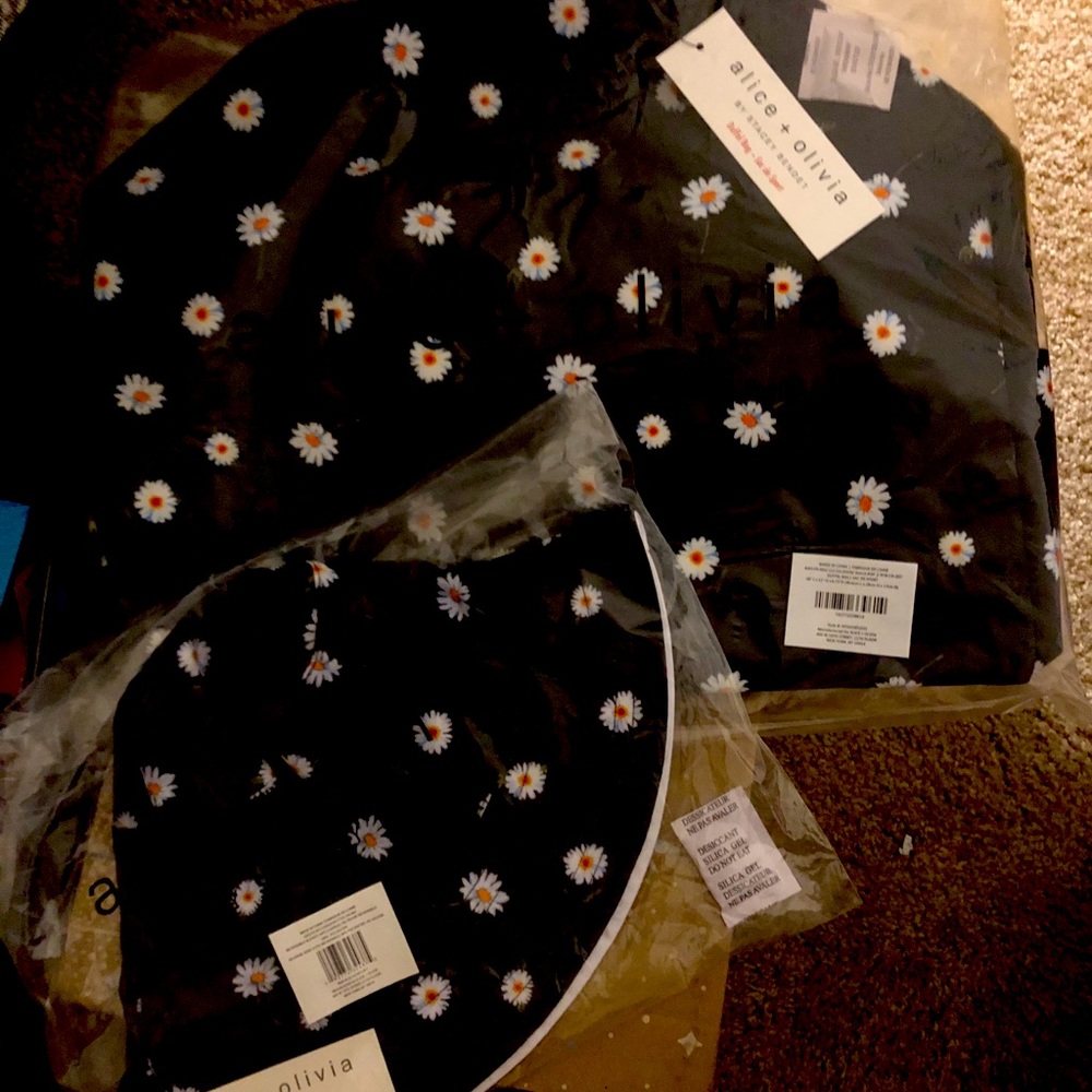 Alice + Olivia duffel bag & hat set FabFitFun